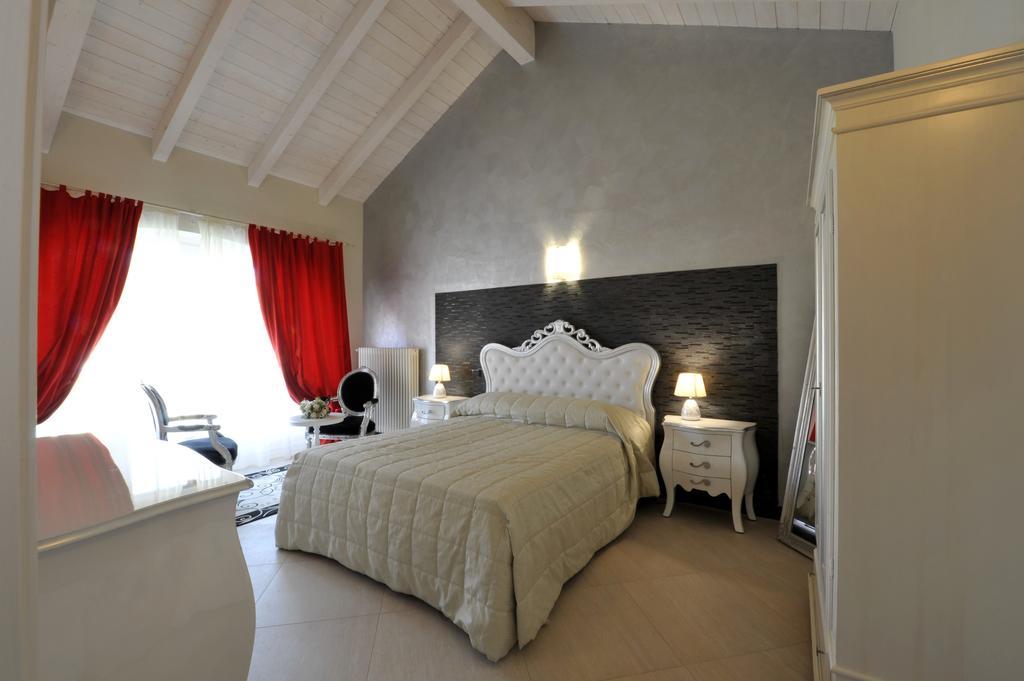 Agriturismo Cascina Varie Castagnito Dış mekan fotoğraf