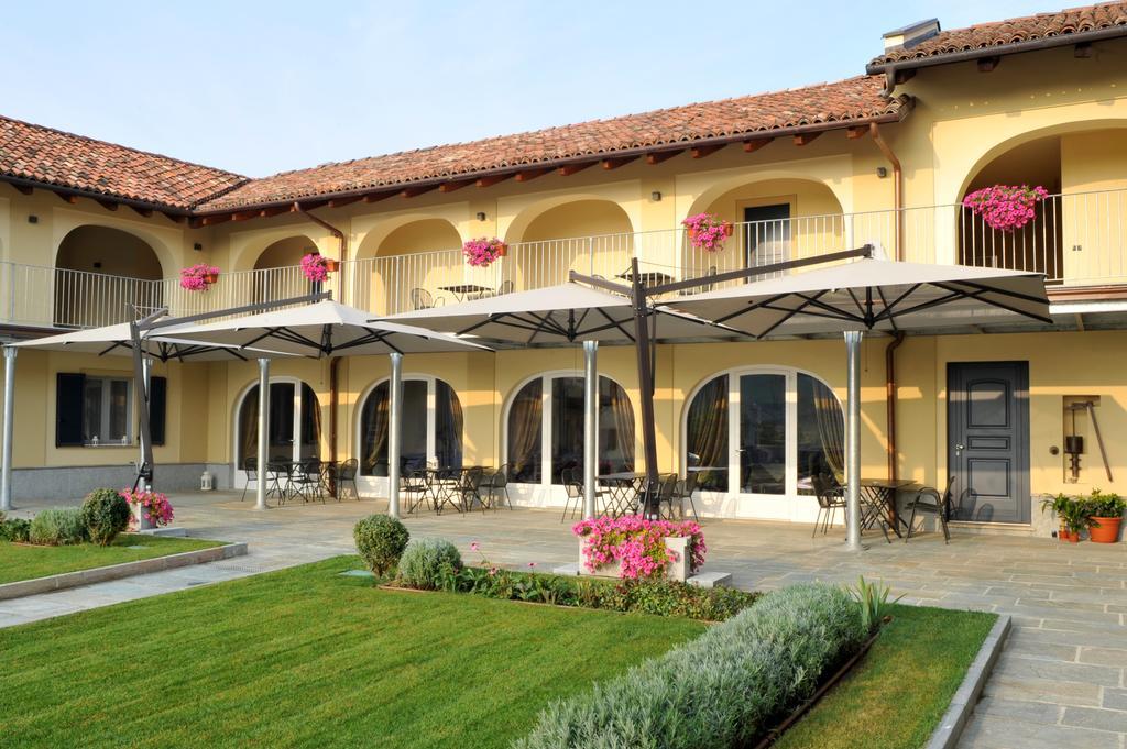 Agriturismo Cascina Varie Castagnito Dış mekan fotoğraf
