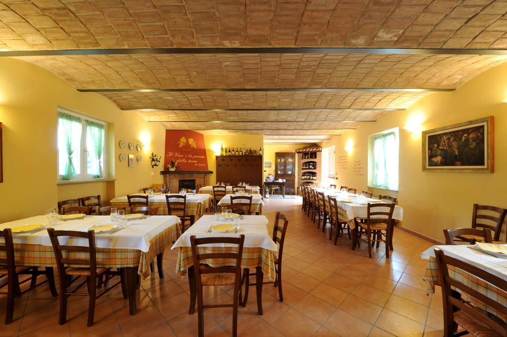 Agriturismo Cascina Varie Castagnito Dış mekan fotoğraf